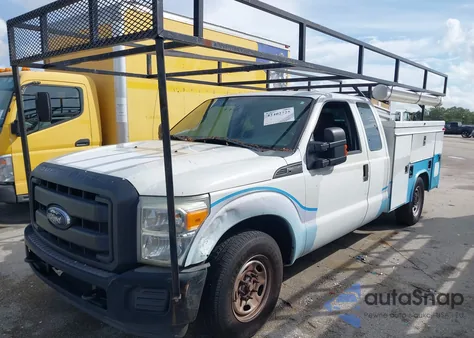2015 Ford F250 Xl z USA, uszkodzony, nr VIN 1FT7X2AT2FEA31504